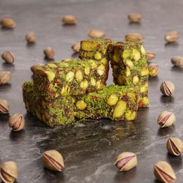 Bulutlar Kuruyemiş 1 kg Antep Fıstıklı Narlı Fitil Lokum