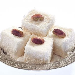 Can Kardeşler Kuruyemiş 250 gr Sultan Basma Antep Fıstıklı Lokum