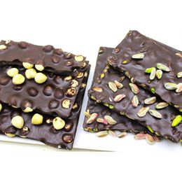 Dark Brown 250 gr Fındıklı ve Antep Fıstıklı Sütlü Beyoğlu Çikolatası