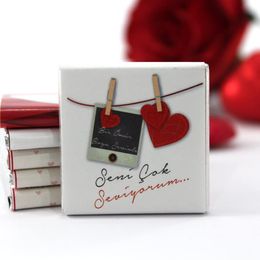 Dark Brown Chocolates & Confections 48 Adet Seni Çok Seviyorum Yazılı Madlen Çikolata