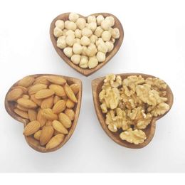 Dilşeker 2.25 kg Çiğ Badem + Ceviz İçi + Fındık 3'lü Karışık Kuruyemiş