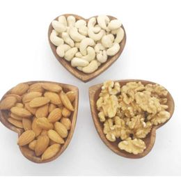 Dilşeker 750 gr Çiğ Badem + Ceviz İçi + Çiğ Kaju 3'lü Karışık Kuruyemiş