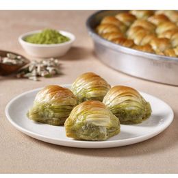 Güllüoğlu 1 kg Fıstıklı Midye Baklava