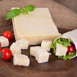 Gurmepark 1 kg Ayvalık İzmir Tulum İnek Peyniri