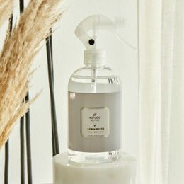 Karaca Home 500 ml Clean Musk Oda ve Çamaşır Spreyi