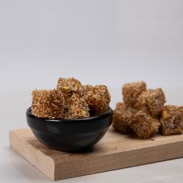 Leblebi Çarşısı 1 kg Kadayıflı Antep Fıstıklı Lokum