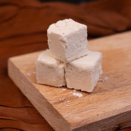 Leblebi Çarşısı 200 gr Tereyağlı Çekme Helva
