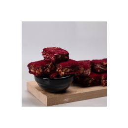 Leblebi Çarşısı 250 gr Kırmızı Velvet Kaplı Fındıklı Çikolatalı Baklava Dilim Lokum