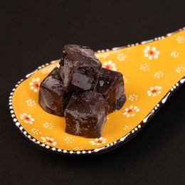 Leblebi Çarşısı 300 gr Çikolata Kaplı Antep Fıstıklı Çekme Helva