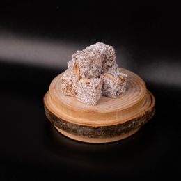 Leblebi Çarşısı 500 gr Ballı Bademli Lokum