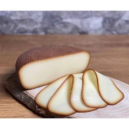 Memleket Gurmesi 1 kg İsli Çerkez Peyniri