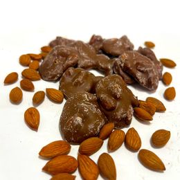 Meykuru 1 kg Sütlü Çikolatalı Roş