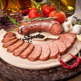 Muhteşem Tesisleri 1 kg Dövme Sucuk