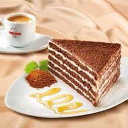 Rella Çikolatalı Marlenka 8 Dilim 100 gr Pasta