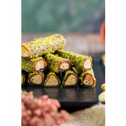 Sultan Pestil 300 gr Glutensiz Şeker İlavesiz Antep Fıstıklı Pestil Sarması