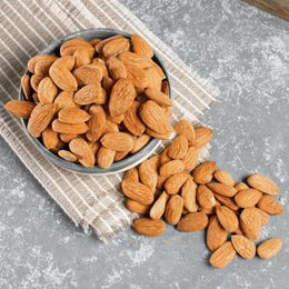 Ticaret Denizi 1150 gr Çiğ Datça Yerli Doğal Duble Tuzsuz Jumbo Boy Lüx Badem İçi