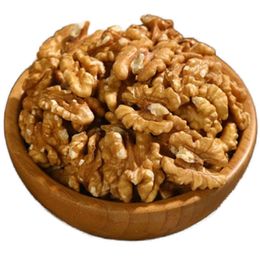 Ticaret Denizi 1,95 kg Yerli Tokat Niksar Günlük Taze Beyaz Elek Üstü Kelebek Ceviz İçi